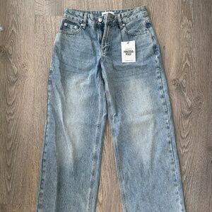 Princess Polly Jeans NWT Size 2